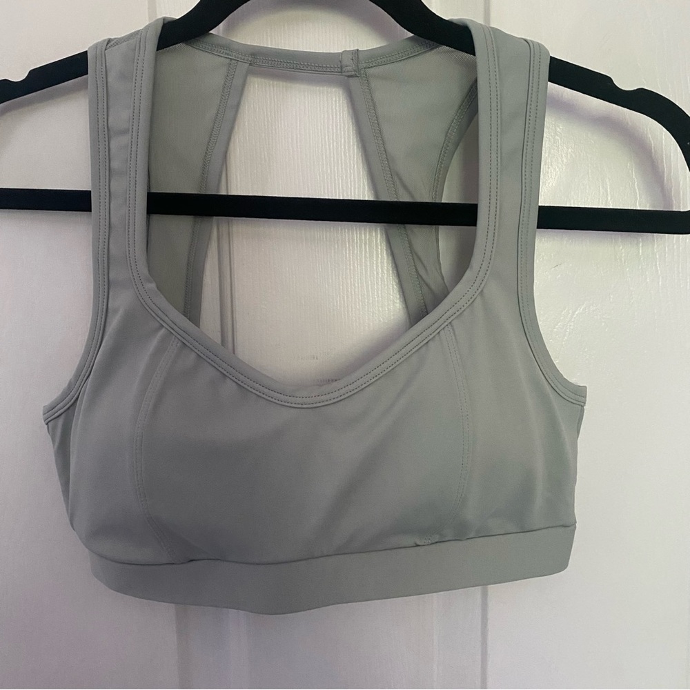 CLEO HARPER Size Medium Mint Green Bralet Sports Bra Mesh Straps NWOT
